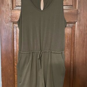 Olive Green Sleeveless Jumpsuit